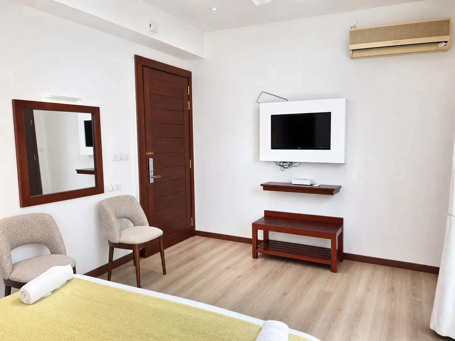 Bedroom in the Superior Room