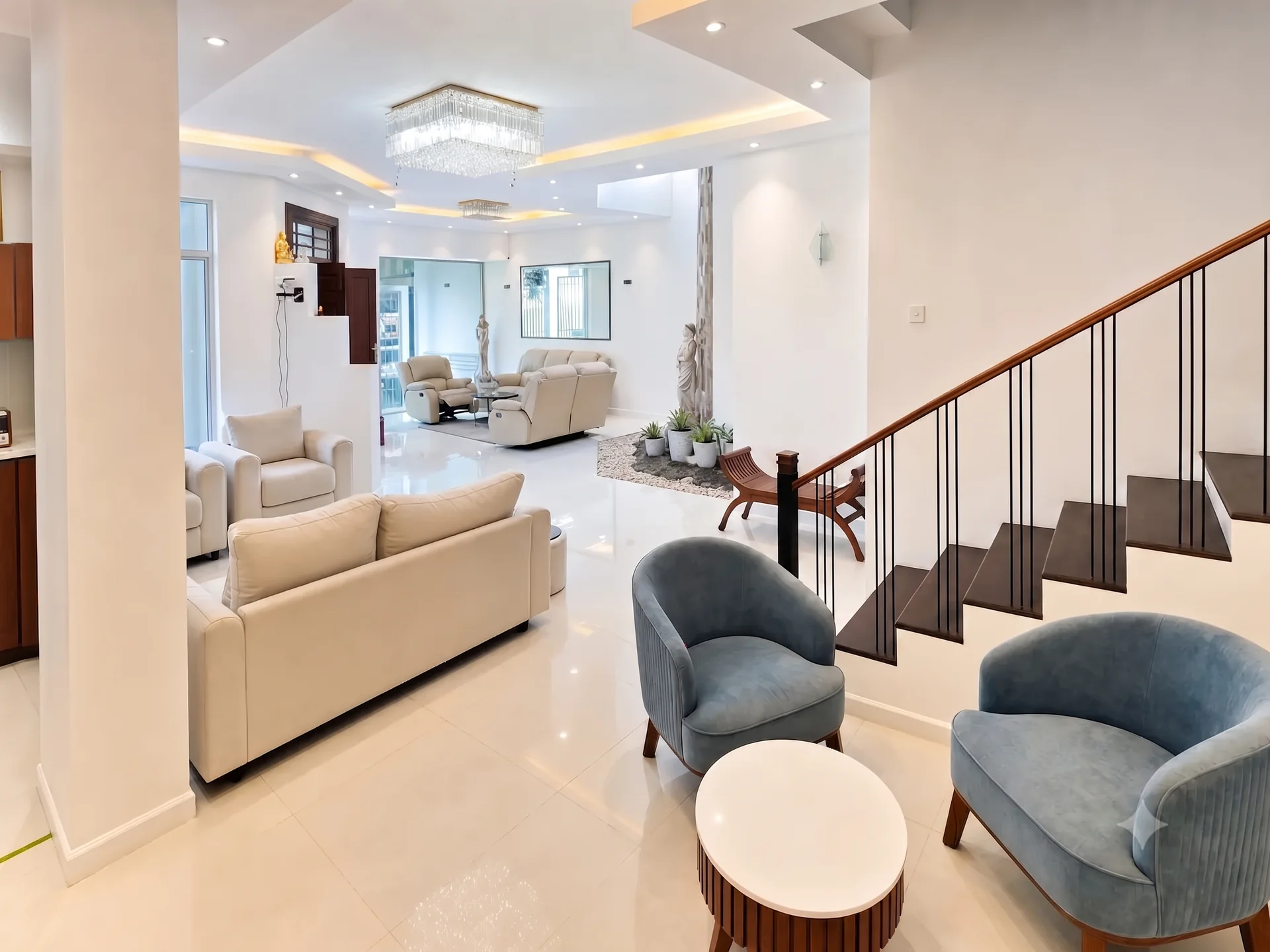 Shared lounge at Apna Colombo